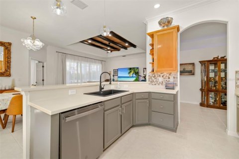Купить виллу или дом в Брейдентон, Флорида 7 комнат, 199м2, № 2210607 - фото 18