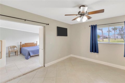 Condominio en venta en Sun City Center, Florida, 2 dormitorios, 91.42 m2 № 1900187 - foto 23
