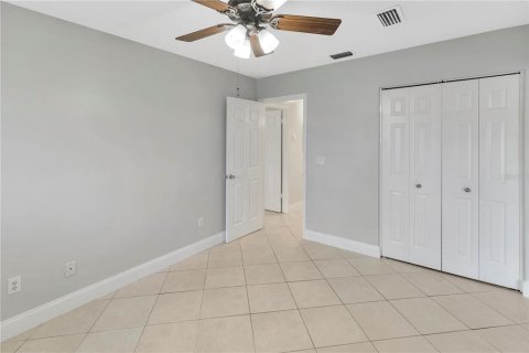Condominio en venta en Sun City Center, Florida, 2 dormitorios, 91.42 m2 № 1900187 - foto 18