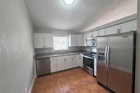 Casa en venta en Orlando, Florida, 3 dormitorios, 114.18 m2 № 1915742 - foto 3