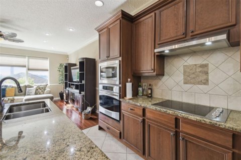 Villa ou maison à vendre à Auburndale, Floride: 4 chambres, 314.57 m2 № 1526818 - photo 17