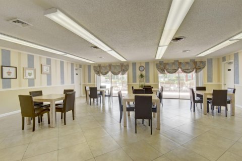 Condominio en alquiler en Delray Beach, Florida, 2 dormitorios, 85.93 m2 № 1208217 - foto 1