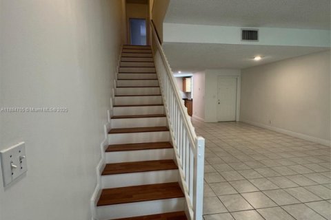 Touwnhouse à louer à Weston, Floride: 3 chambres, 134.06 m2 № 1930224 - photo 16