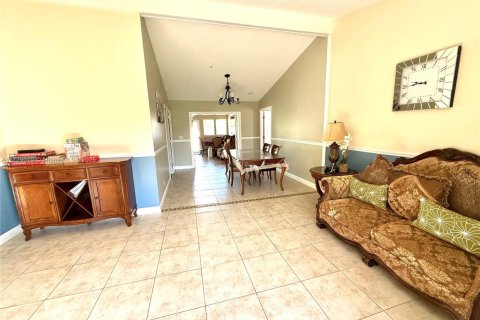 Commercial property in West Palm Beach, Florida № 1764150 - photo 16