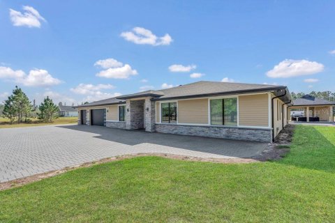 House in Polk City, Florida 4 bedrooms, 295.34 sq.m. № 1574174 - photo 4