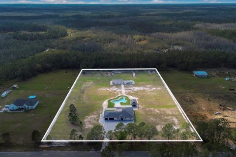House in Polk City, Florida 4 bedrooms, 295.34 sq.m. № 1574174 - photo 2