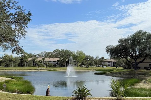 Condo in Port Charlotte, Florida, 2 bedrooms  № 2238874 - photo 22