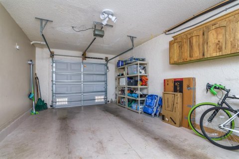 Adosado en venta en Treasure Island, Florida, 2 dormitorios, 141.21 m2 № 1644342 - foto 23