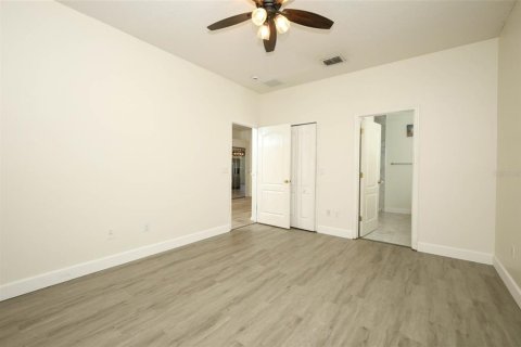 Casa en venta en Orlando, Florida, 3 dormitorios, 142.6 m2 № 2232637 - foto 12