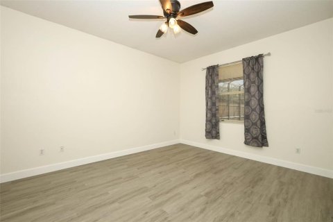 Casa en venta en Orlando, Florida, 3 dormitorios, 142.6 m2 № 2232637 - foto 11