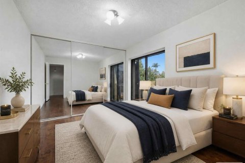 Townhouse in Palm Springs, Florida 3 bedrooms, 159.98 sq.m. № 2191125 - photo 29
