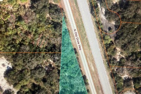 Commercial property in St. Lucie, Florida № 2083029 - photo 2