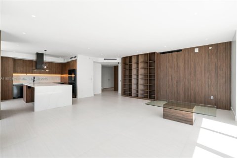Condominio en venta en Miami, Florida, 3 dormitorios, 167.32 m2 № 1890867 - foto 9