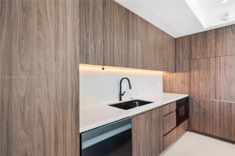 Condominio en venta en Miami, Florida, 3 dormitorios, 167.32 m2 № 1890867 - foto 6