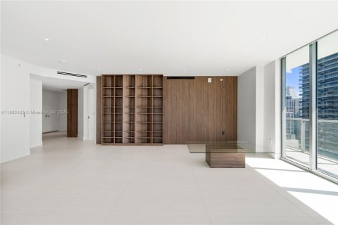 Condominio en venta en Miami, Florida, 3 dormitorios, 167.32 m2 № 1890867 - foto 15