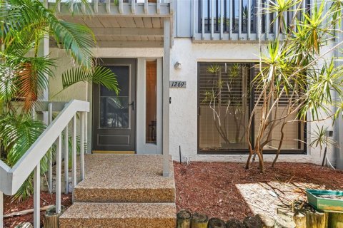 Condo in Sarasota, Florida, 2 bedrooms № 2150599