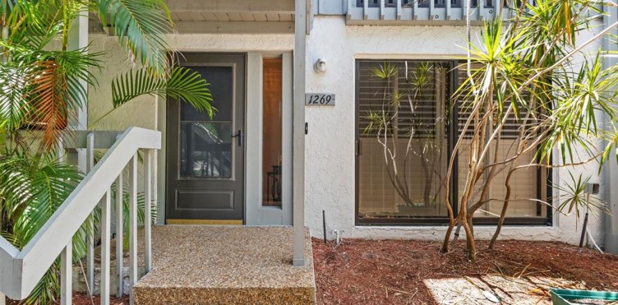 Condo in Sarasota, Florida, 2 bedrooms № 2150599