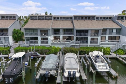 Condo in Sarasota, Florida, 2 bedrooms № 2150599 - photo 26