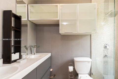 Villa ou maison à vendre à Hollywood, Floride: 3 chambres, 129.41 m2 № 2053125 - photo 12