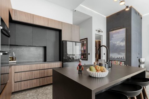 Copropriété à vendre à Miami, Floride: 2 chambres, 123.75 m2 № 2091120 - photo 10