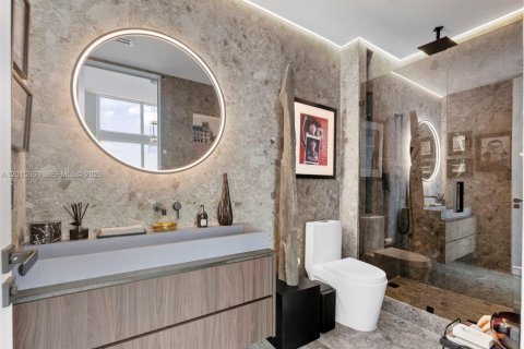 Copropriété à vendre à Miami, Floride: 2 chambres, 123.75 m2 № 2091120 - photo 13