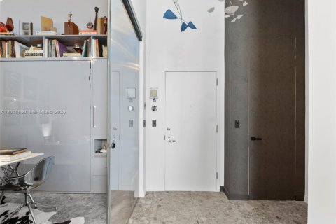 Copropriété à vendre à Miami, Floride: 2 chambres, 123.75 m2 № 2091120 - photo 16
