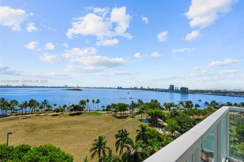 Copropriété à vendre à Miami, Floride: 2 chambres, 123.75 m2 № 2091120 - photo 30