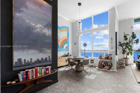Copropriété à vendre à Miami, Floride: 2 chambres, 123.75 m2 № 2091120 - photo 12