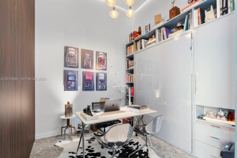 Copropriété à vendre à Miami, Floride: 2 chambres, 123.75 m2 № 2091120 - photo 15