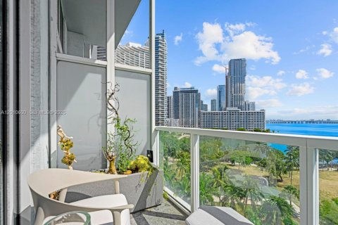 Copropriété à vendre à Miami, Floride: 2 chambres, 123.75 m2 № 2091120 - photo 28