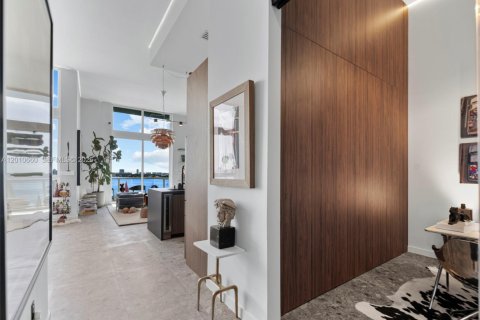 Copropriété à vendre à Miami, Floride: 2 chambres, 123.75 m2 № 2091120 - photo 18