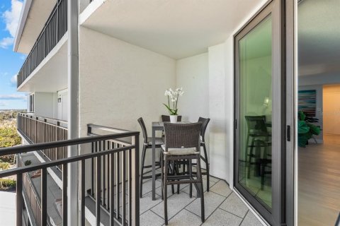 Condominio en venta en Sarasota, Florida, 1 dormitorio, 76.18 m2 № 2100200 - foto 28