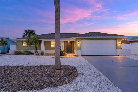 Villa ou maison à vendre à Apollo Beach, Floride: 3 chambres, 124.49 m2 № 2437403 - photo 6