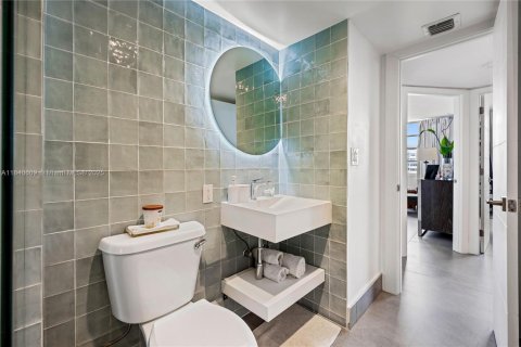 Купить кондоминиум в Авентура, Флорида 1 комната, 98.29м2, № 1981628 - фото 12