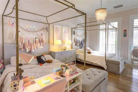 Adosado en venta en Coral Gables, Florida, 4 dormitorios, 323.76 m2 № 2008729 - foto 27