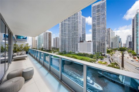Купить кондоминиум в Майами, Флорида 2 спальни, 138.8м2, № 1979935 - фото 2