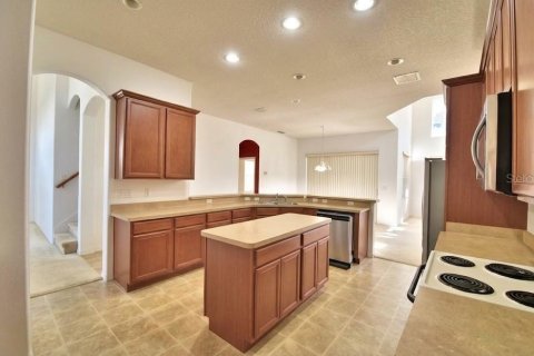 Villa ou maison à louer à Orlando, Floride: 5 chambres, 251.67 m2 № 2333919 - photo 2