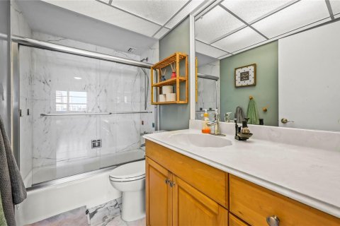 Купить кондоминиум в Помпано-Бич, Флорида 3 комнаты, 130.06м2, № 2083476 - фото 19
