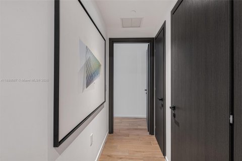 Купить кондоминиум в Майами, Флорида 2 спальни, 96.9м2, № 2039630 - фото 18