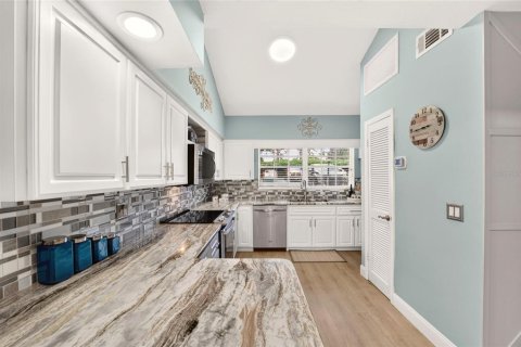Copropriété à vendre à Summerfield, Floride: 2 chambres, 102.1 m2 № 2406299 - photo 21