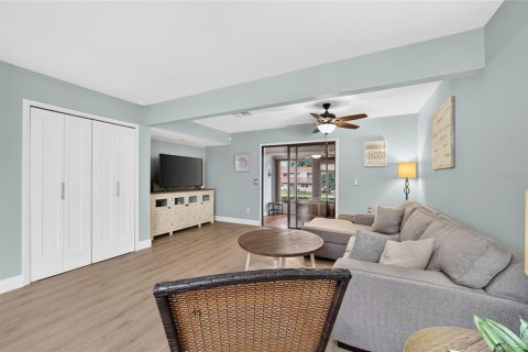 Copropriété à vendre à Summerfield, Floride: 2 chambres, 102.1 m2 № 2406299 - photo 11