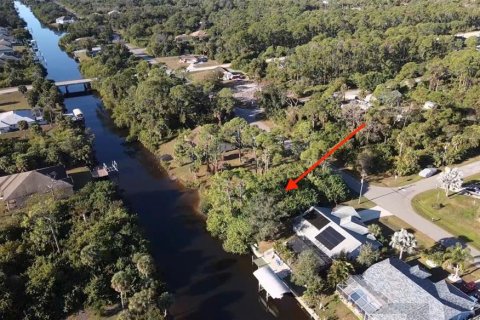 Terreno en venta en Port Charlotte, Florida № 2103998 - foto 10