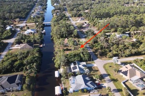 Terreno en venta en Port Charlotte, Florida № 2103998 - foto 9