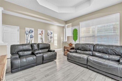 House in Orlando, Florida 3 bedrooms, 162.21 sq.m. № 1658410 - photo 7