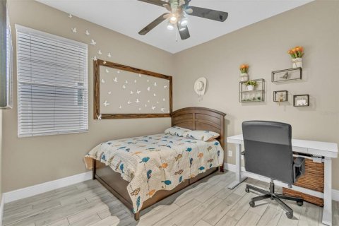 House in Orlando, Florida 3 bedrooms, 162.21 sq.m. № 1658410 - photo 28