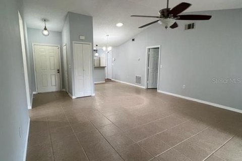 Casa en venta en Kissimmee, Florida, 3 dormitorios, 123.47 m2 № 2235321 - foto 5