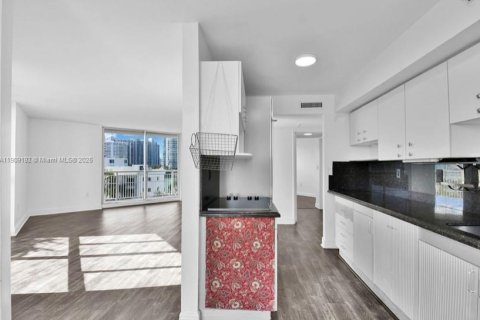 Купить кондоминиум в Майами-Бич, Флорида 2 спальни, 103.12м2, № 1964815 - фото 20