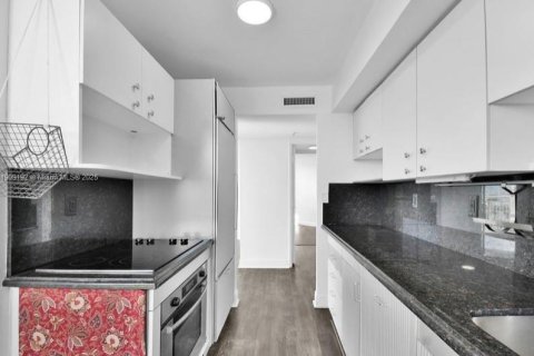 Купить кондоминиум в Майами-Бич, Флорида 2 спальни, 103.12м2, № 1964815 - фото 21