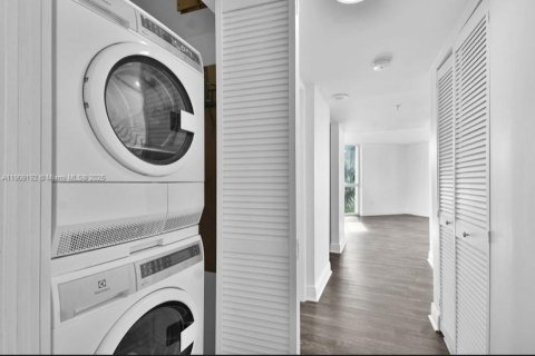 Купить кондоминиум в Майами-Бич, Флорида 2 спальни, 103.12м2, № 1964815 - фото 29