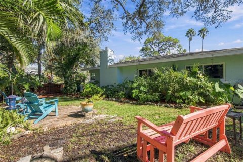 Villa ou maison à vendre à Palm Harbor, Floride: 2 chambres, 152.64 m2 № 2420492 - photo 6